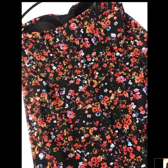 NWT Lauren Ralph Lauren Ditzy Floral Bandeau One Piece Swimsuit [SZ‎ 6 ] - Picture 6 of 8